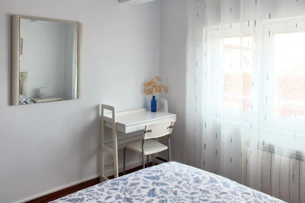 Linares 10 Apartment Santander Exterior photo